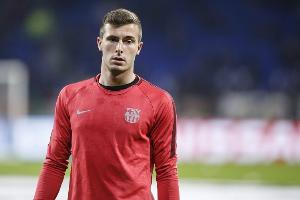 500开奖公告-隆戈：科莫与巴萨谈判取得进展，佩尼亚已经接近加盟